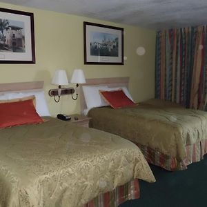 Double Room Two Double Beds Smoking